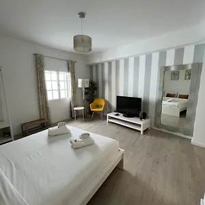 Charming Apartamento